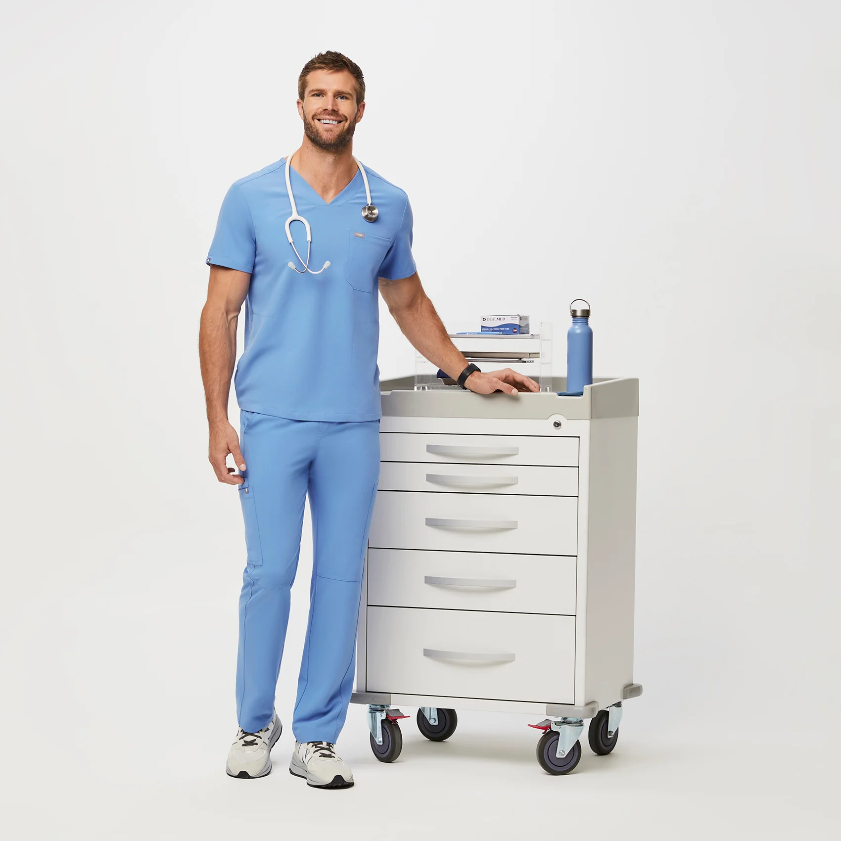Men's Ceil Blue Chisec™ - Three-Pocket Scrub Top - Image 2