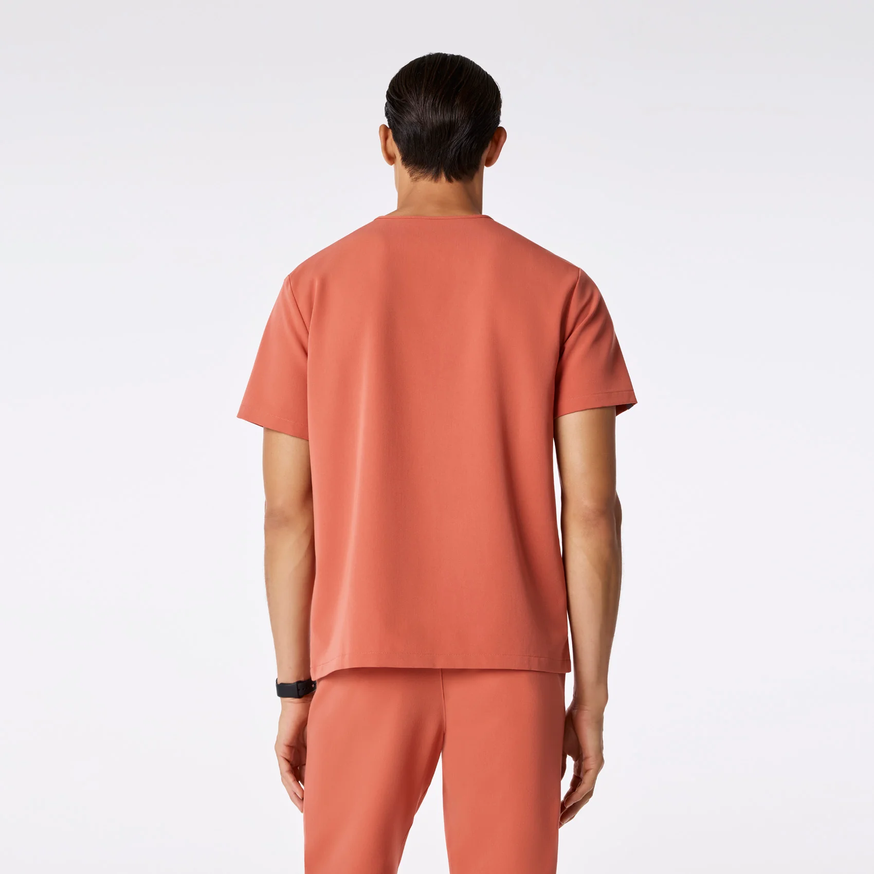 men's Spiced Cider Leon - Three-Pocket Scrub Top™ - Image 4