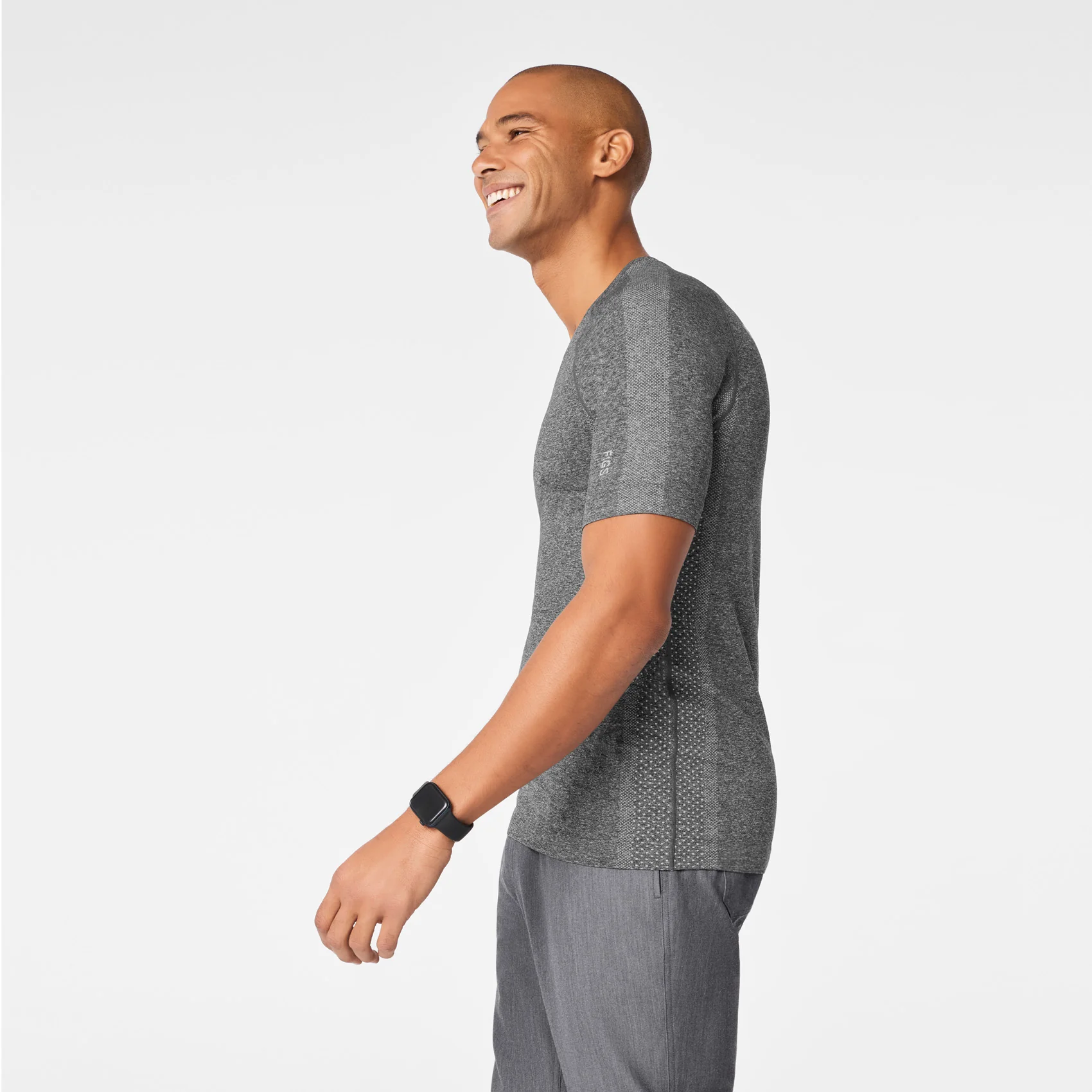 men's Graphite Makato Seamless - Shortsleeve Underscrub - Image 3