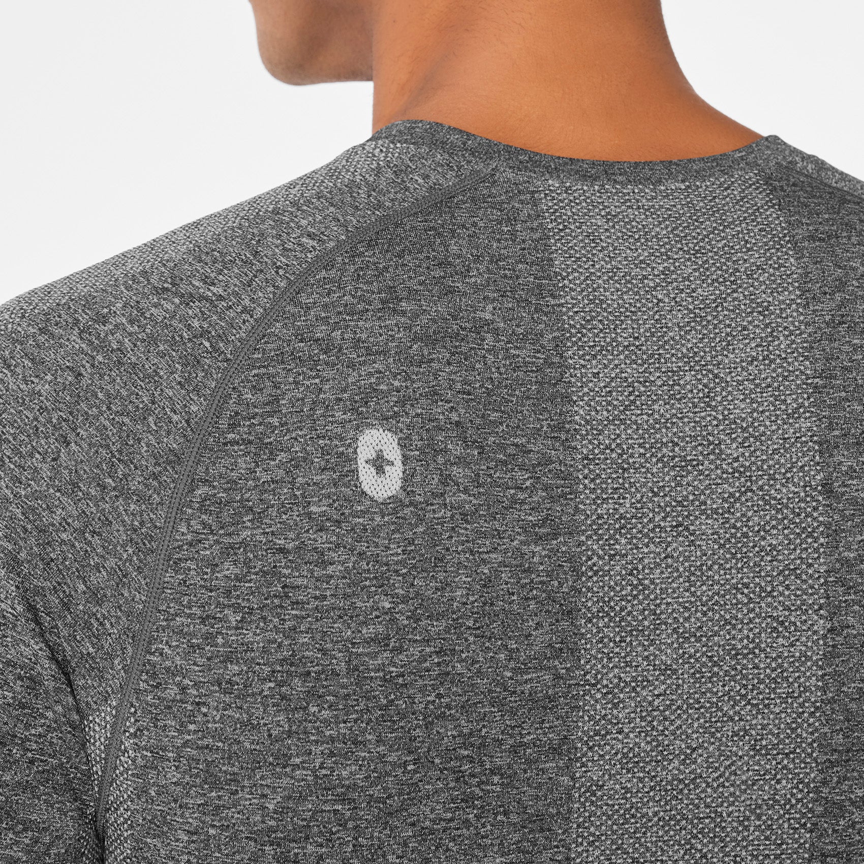 men's Graphite Makato Seamless - Shortsleeve Underscrub - Image 6