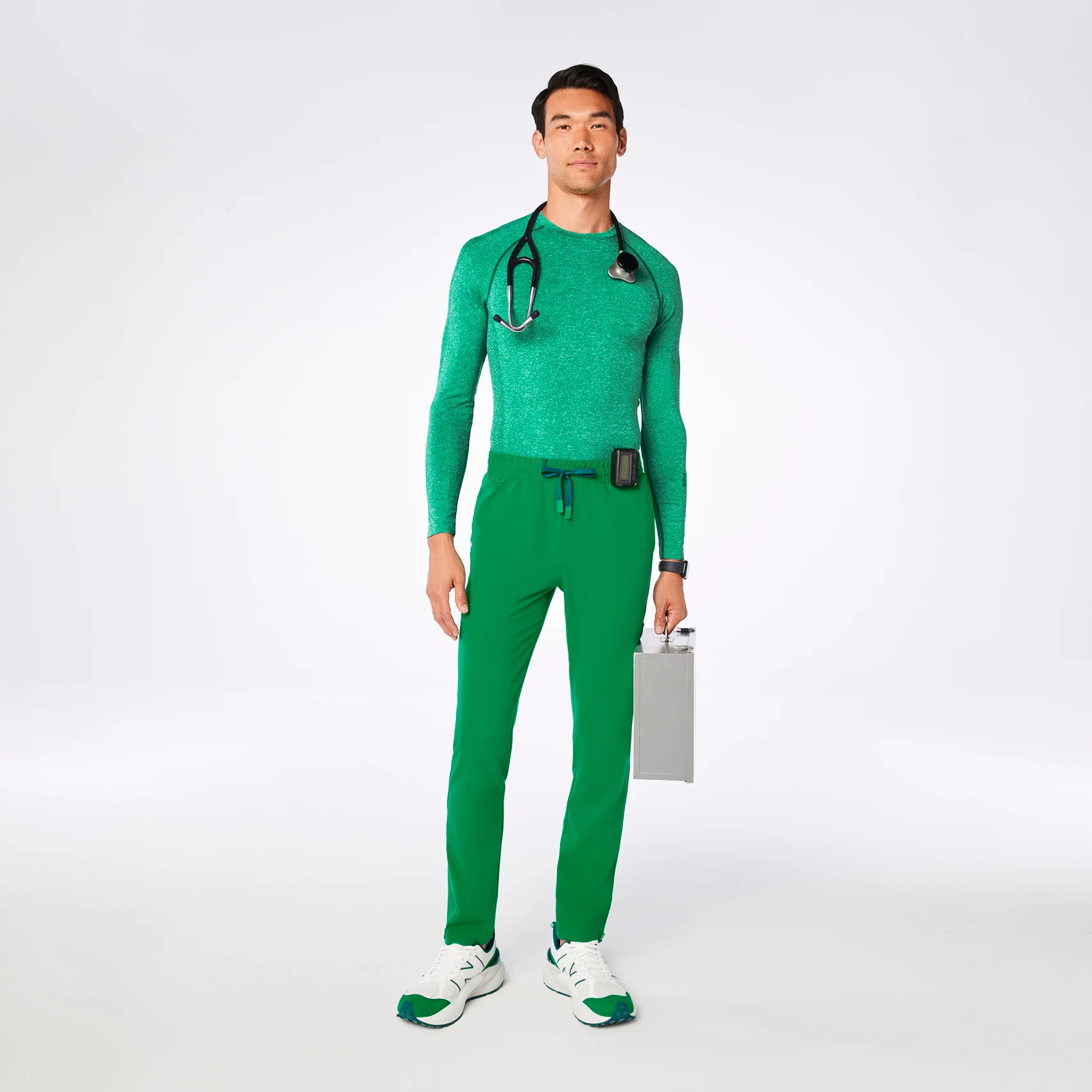 men's Evergreen Sanford Short Slim Tapered - Scrub Pant - Image 2