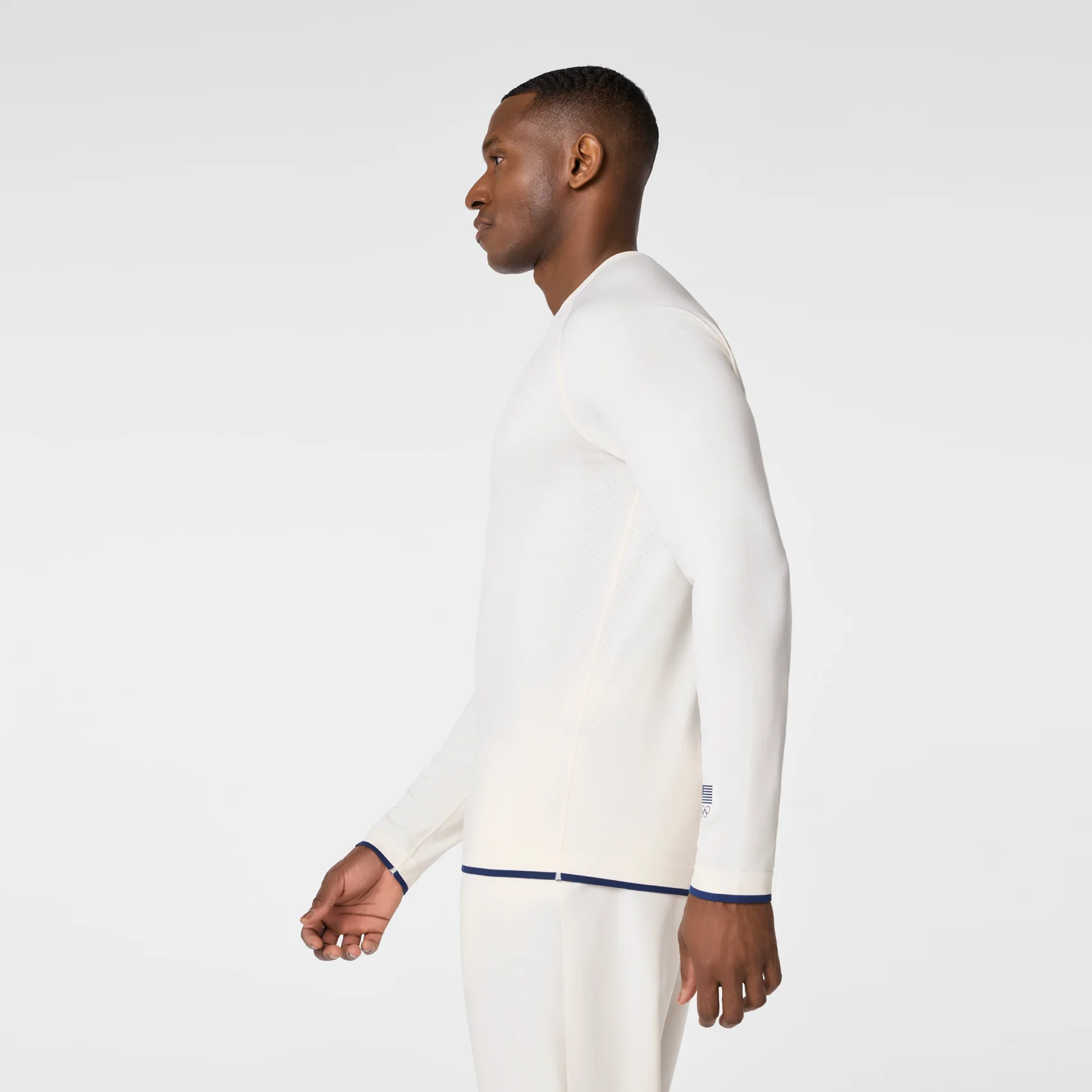 men's Off White FIGS x Team USA Makato Seamless - Longsleeve Underscrub - Image 3