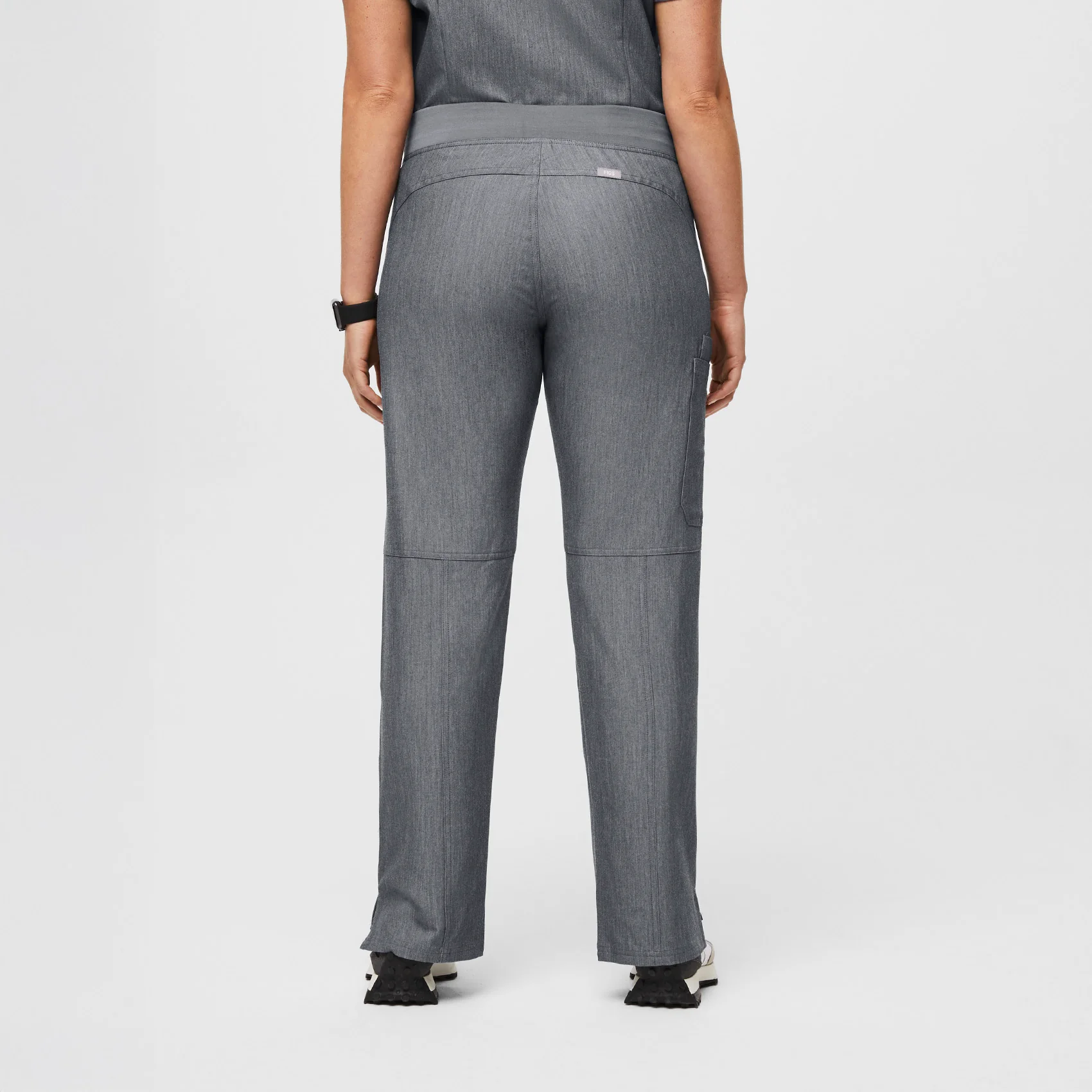 Women's Graphite Kade™ - Cargo Scrub Pants - Image 4
