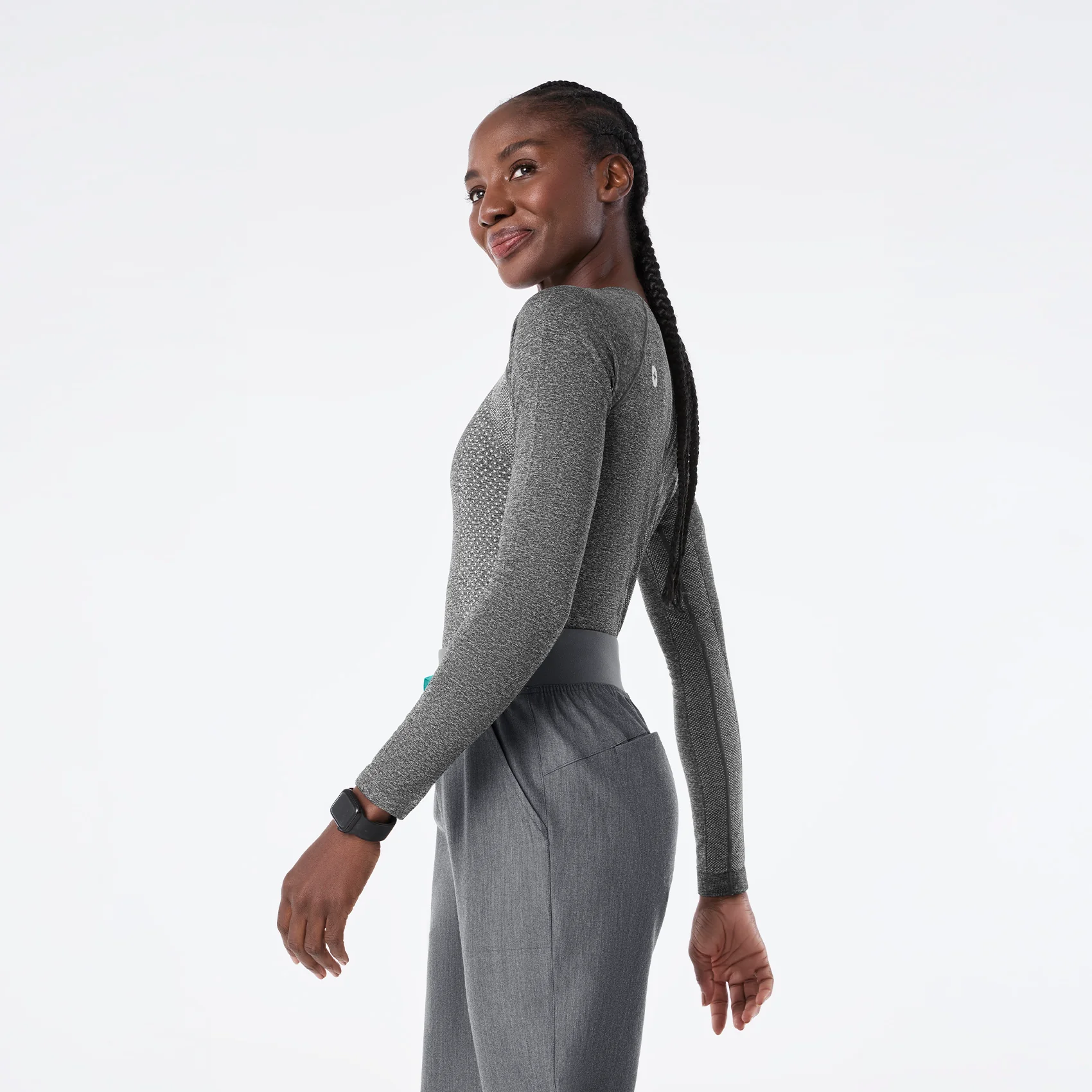 women's Graphite Salta Seamless Cropped - Longsleeve Underscrub - Image 3