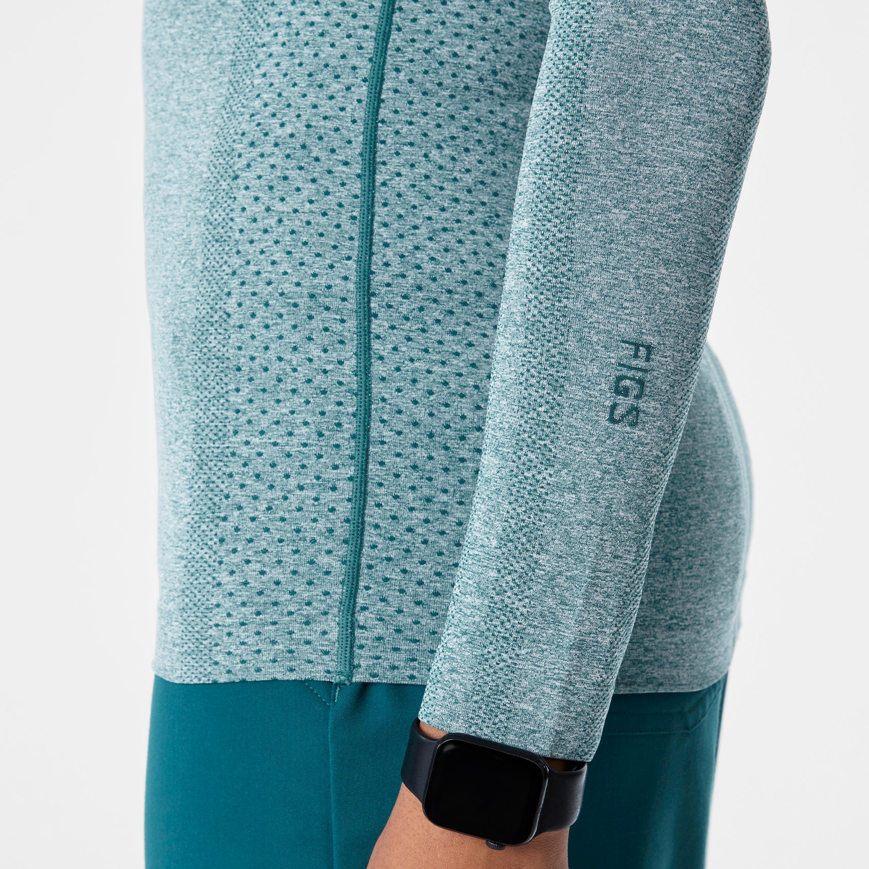 women's Caribbean Blue Salta Seamless - Longsleeve Underscrub - Image 6