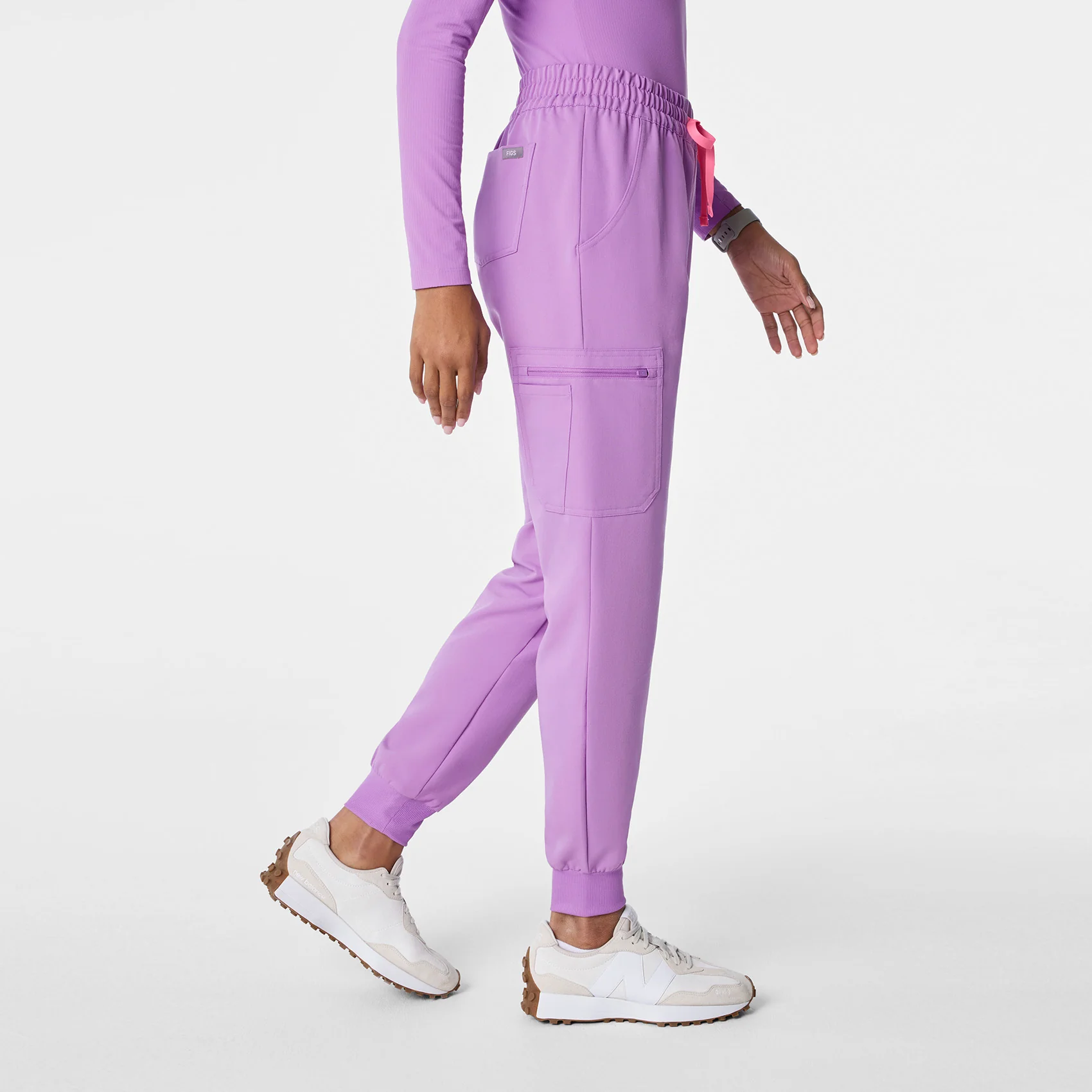 women's Wild Iris Uman Relaxed - Jogger Scrub Pant - Image 3