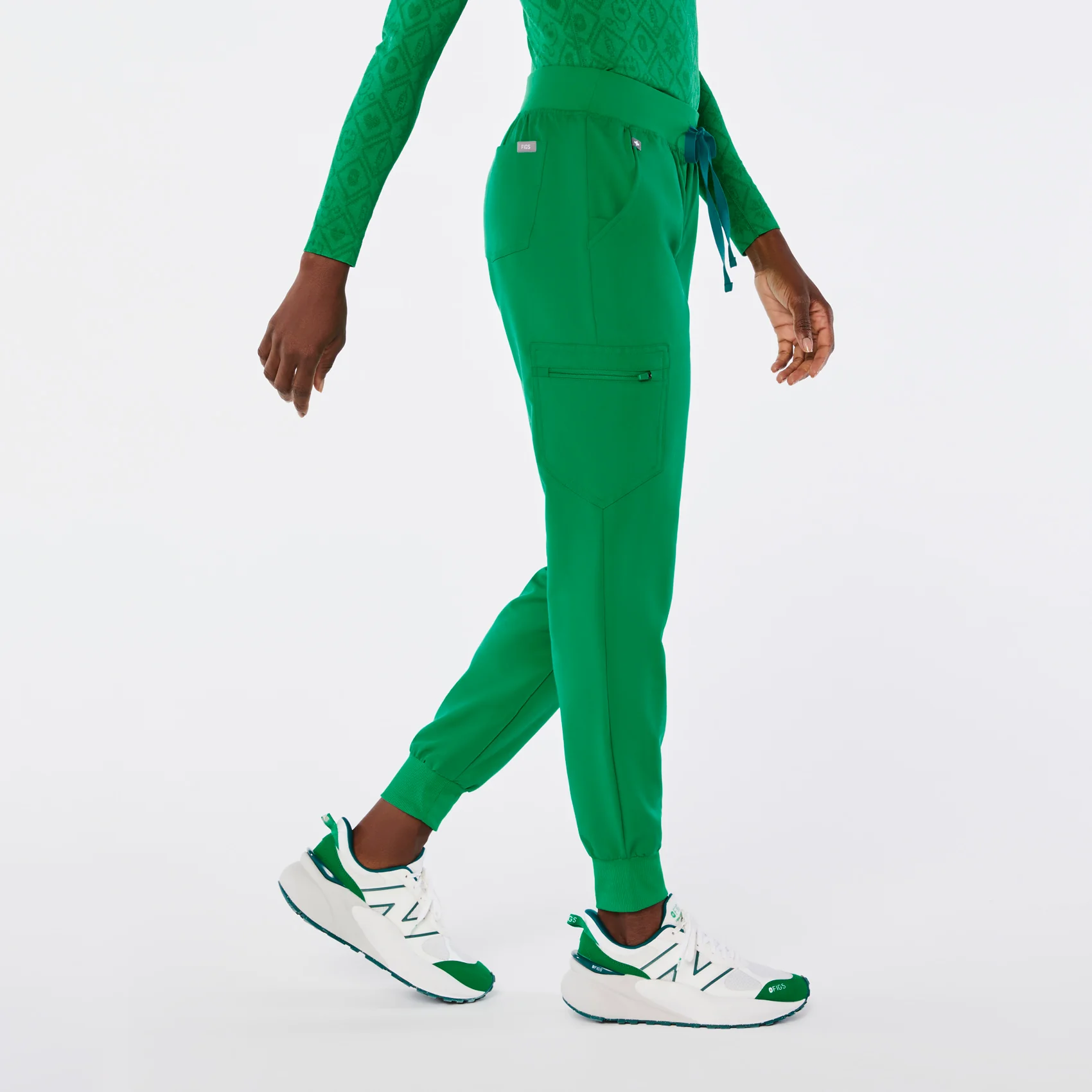 women's Evergreen Zamora Petite Jogger Scrub Pant™ - Image 2